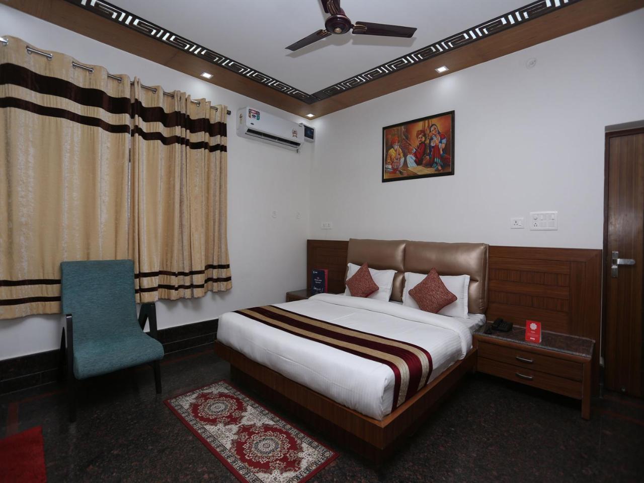 Oyo 10448 Green View Home Stay Dehradun Exterior photo